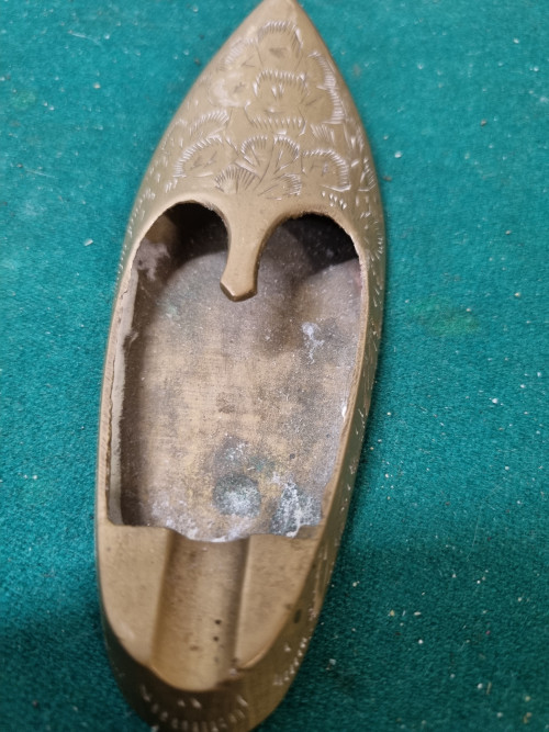 asbak in vorm van schoen messing india