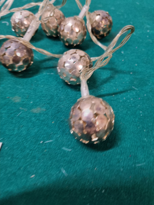 Kerst verlichting metalen zilveren balletjes [a614]