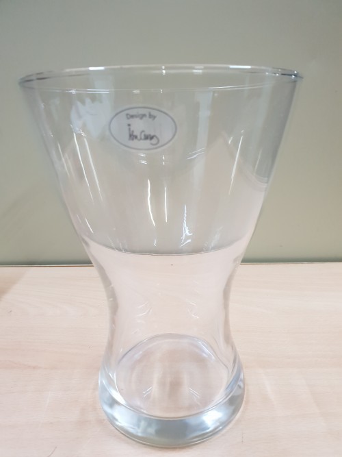 Vaas van glas,  van Jenans design