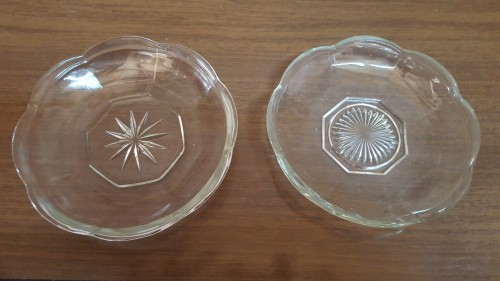 Schaaltjes van glas, 2 stuks, rond