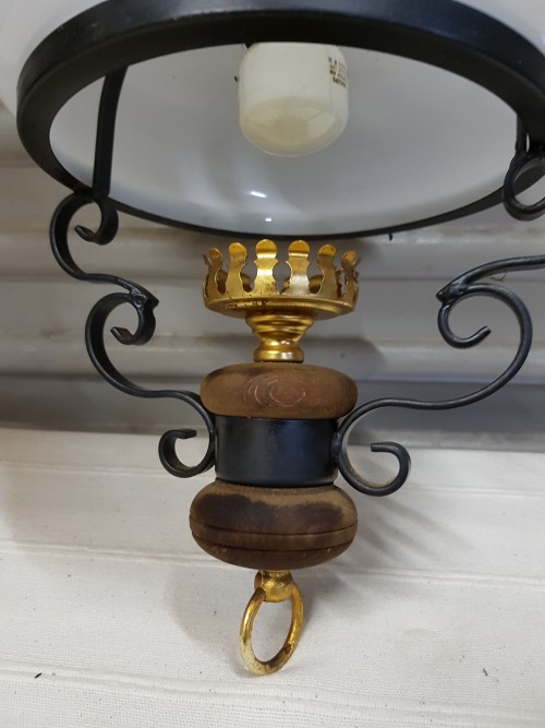 Hanglamp elektrische olielamp met glaskap en sierijzer en ho
