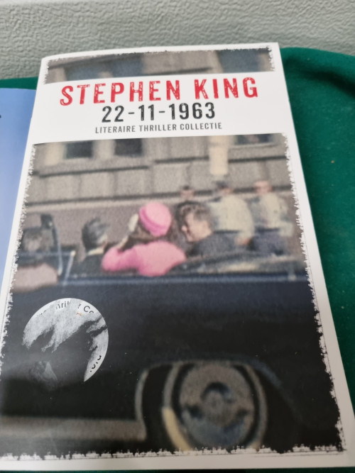 -	Stephen king boeken, 2 stuks