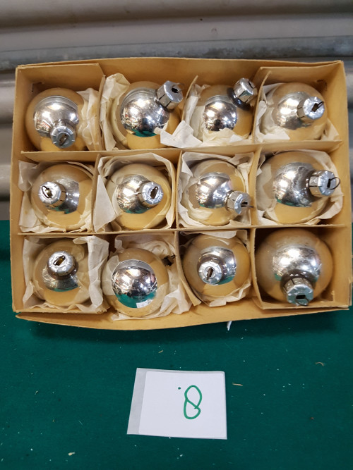 8 ] 12 x zilveren kerstballen