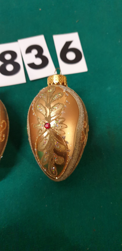 kerstbal 2 stuks goud glas eivormig versierd [A836]