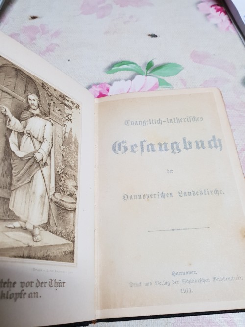 Boek religieus, Gezangboek Alles im Herrn, 1911, met messing