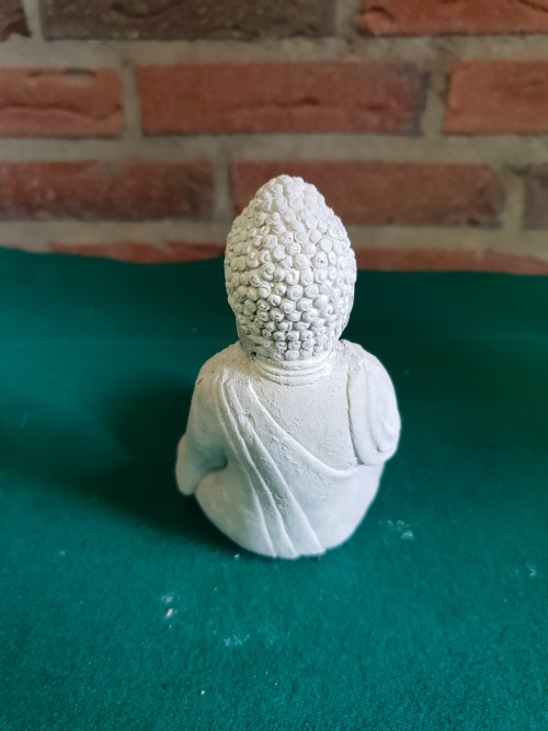 Boeddha beeld met waxinelicht houder van grijs aardewerk