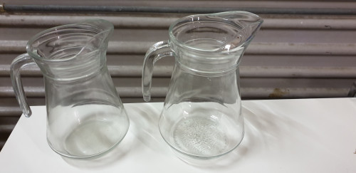 glazen kannen voor water