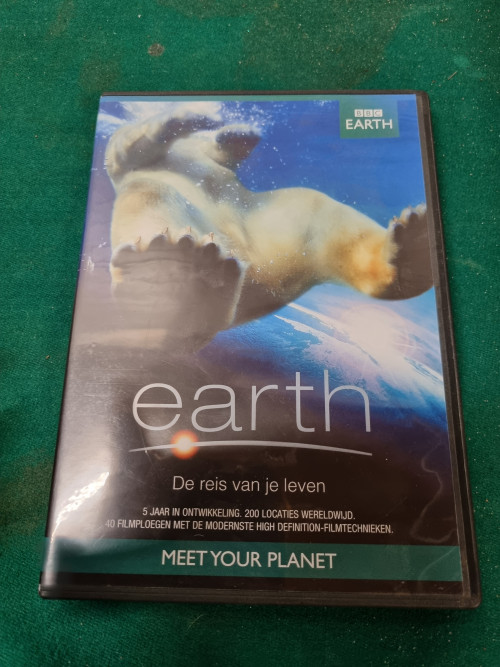 dvd earth