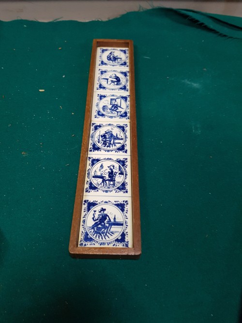 Wandtegeltjes, Delfts Blauw, 6 stuks in houten lijst