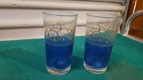glazen 2 stuks blauwe en gouden kleuren