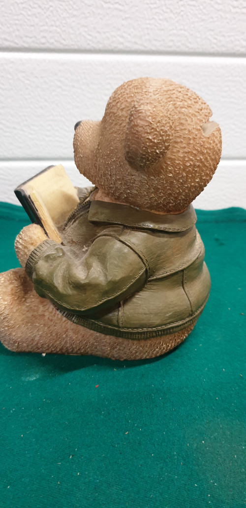 Spaarpot beer met boek kunststof
