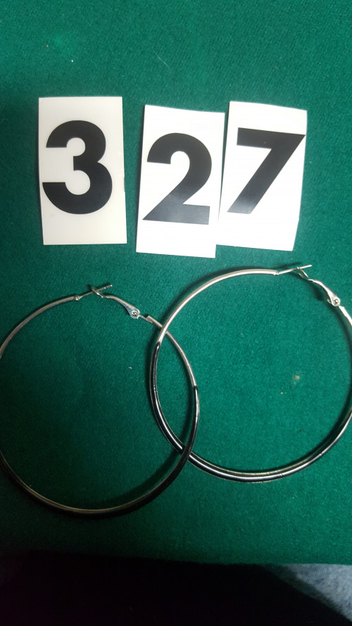 s 328, oorbellen hangers