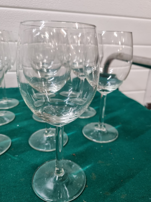 Wijnglazen op voet glas 10 stuks