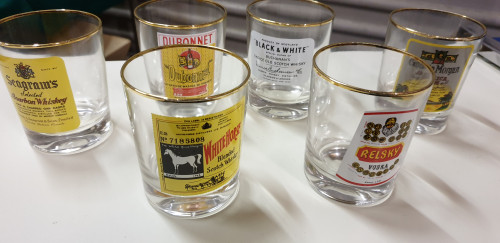 whisky glazen vintage met gouden rand