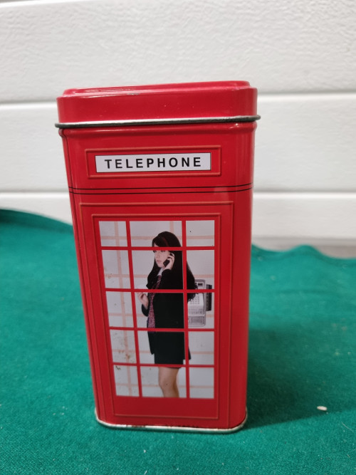 Blik, telefooncel London