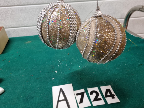 kerstballen goud zilver kralen [a724]