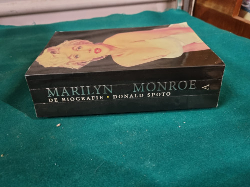 boek marilyn monroe biografie