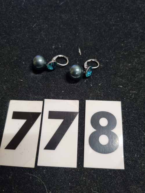 oorbellen parel en steen blauw 778