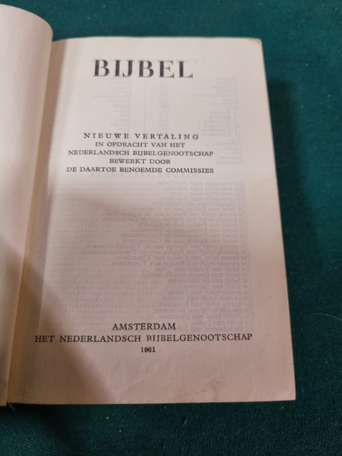 bijbel nieuwe vertaling 1961