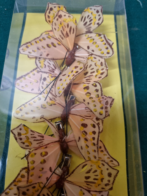 Vlinders op klip 8 stuks