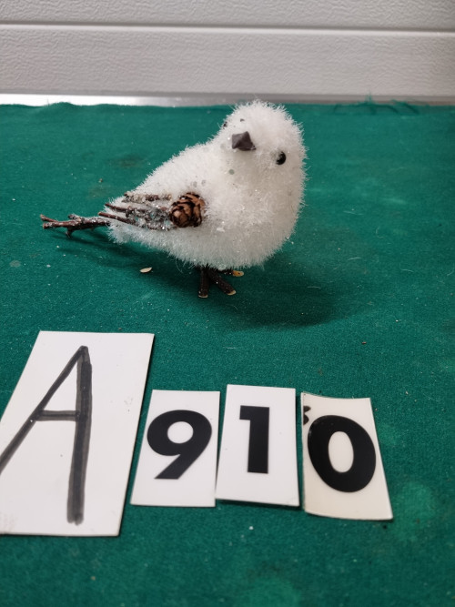 vogel wit met houten vleugels [a910]