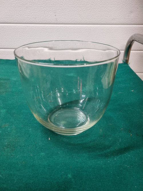 vaas / pot van glas rond