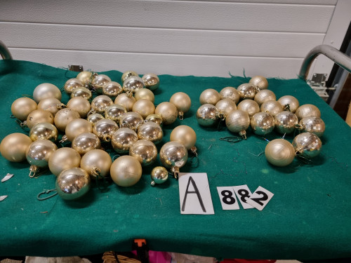 kerstballen goud kleurig 57 stuks [a882]