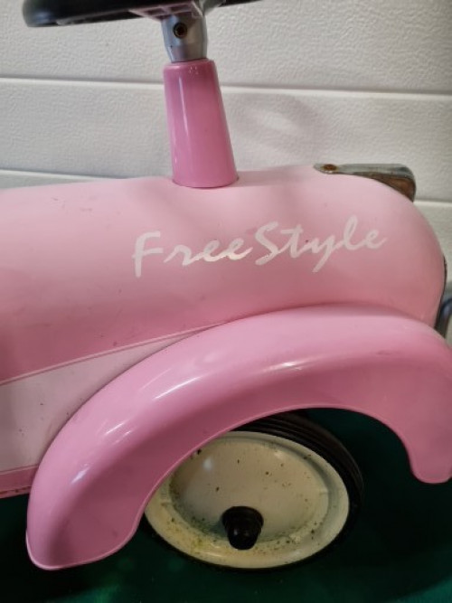 loopauto roze freestyle retro