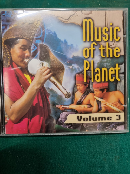 cd music of the planet volume 3