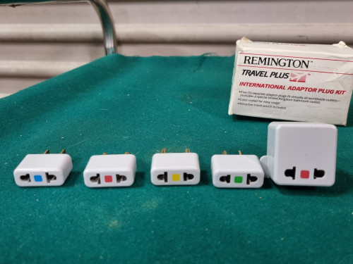 Vintage remington travel plus international adaptor plug kit