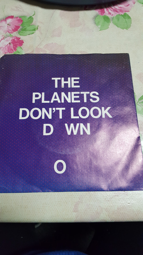 single the planets, don t look down
