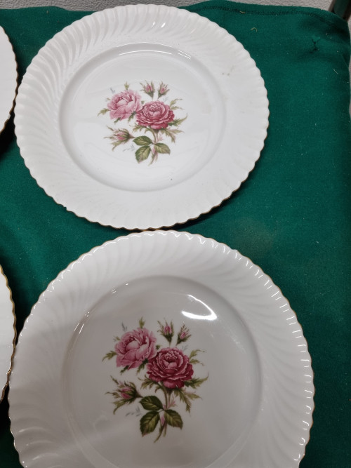 Servies Kaiser noosrose met rozen  porselein vintage