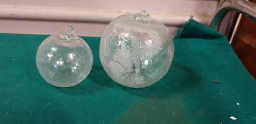 glazen hangbollen 2 stuks
