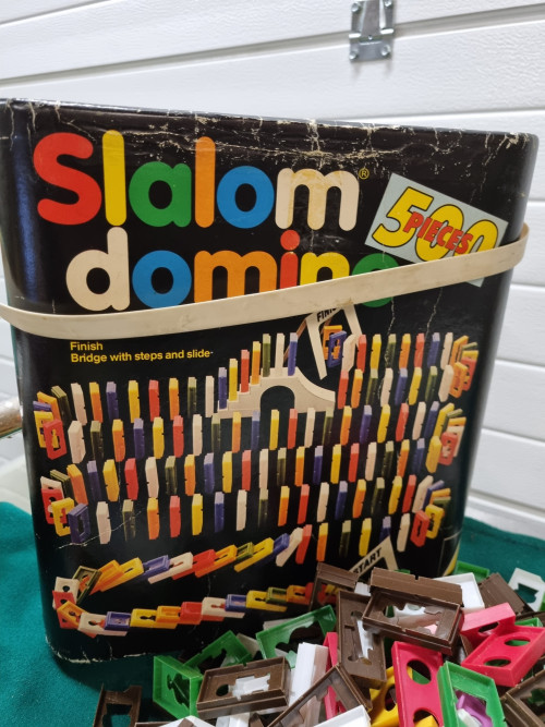 Domino slalom 500 stenen