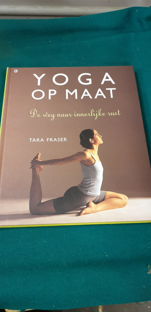 boek ,yoga op maat