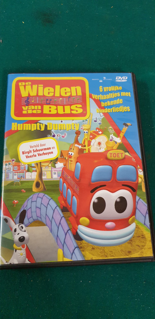 dvd, de wielen van de bus