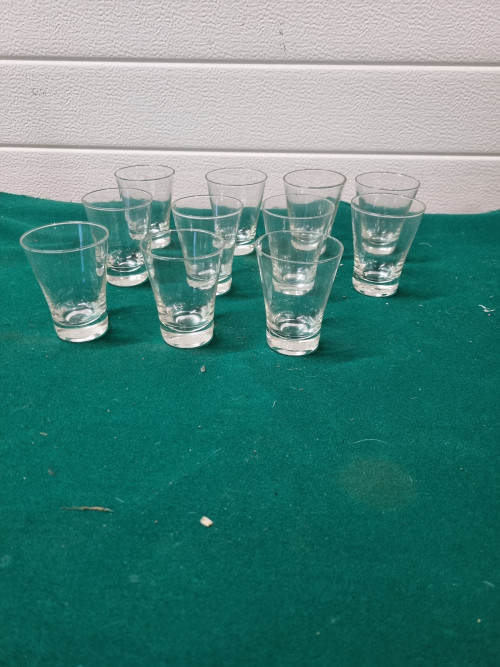 shot glazen van dun glas 11 stuks