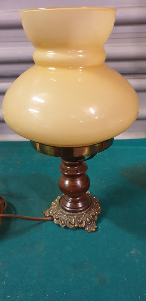 tafellamp olielamp model elektrisch
