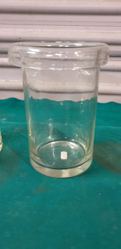 vazen van glas ciliinder vorm