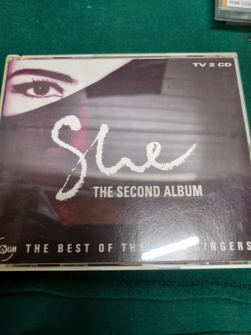 dubbel cd she the second album the best of the lady singers