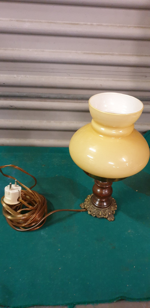 tafellamp olielamp model elektrisch