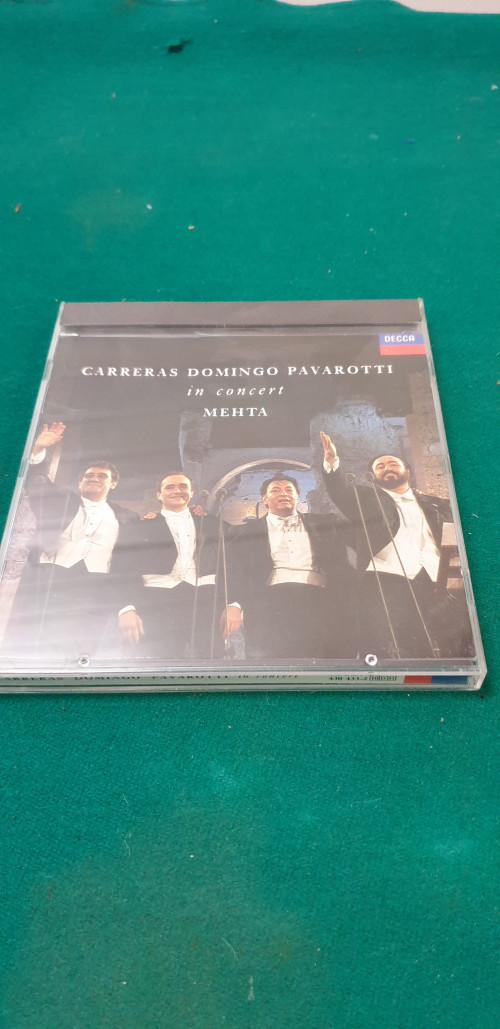-	cd carreras domingo pavarotti in concert