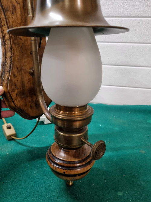 Wandlamp olielamp elektrisch hout messing glas