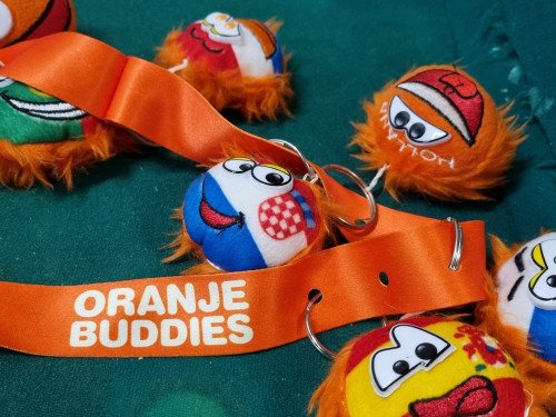 oranje buddies coop aan riem