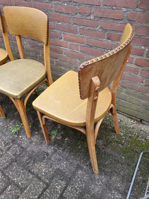 stoelen vintage verschillende bekleding