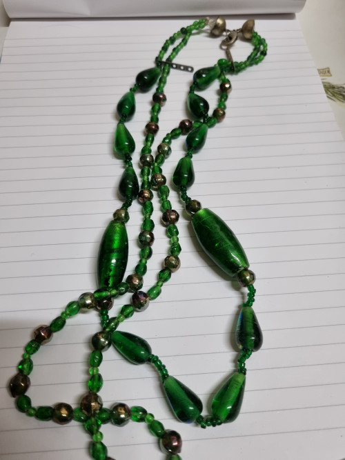 halsketting groene kralen kunststof