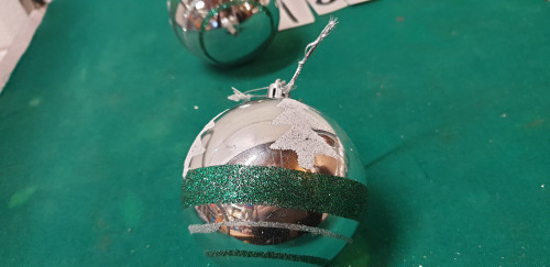 kerstballen zilver glitter versierd 2 stuks [A839]