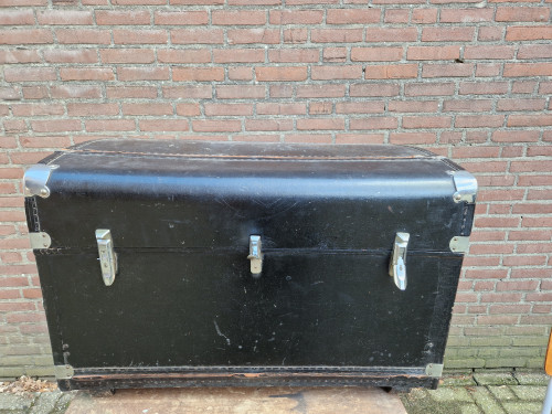 Antieke reiskoffer / hutkoffer leer vintage