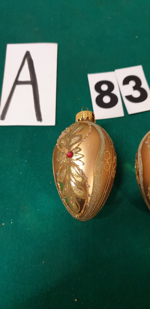 kerstbal 2 stuks goud glas eivormig versierd [A836]