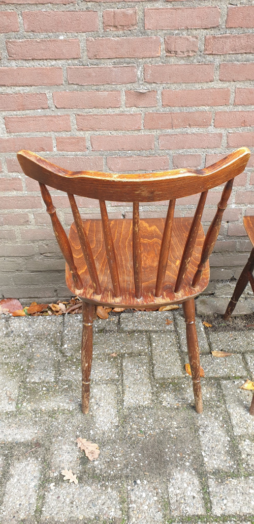 stoelen met spijlen retro van hout 2 stuks